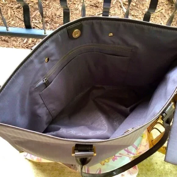 MOSHI ARIA SLIM LIGHTWEIGHT TOTE NWT